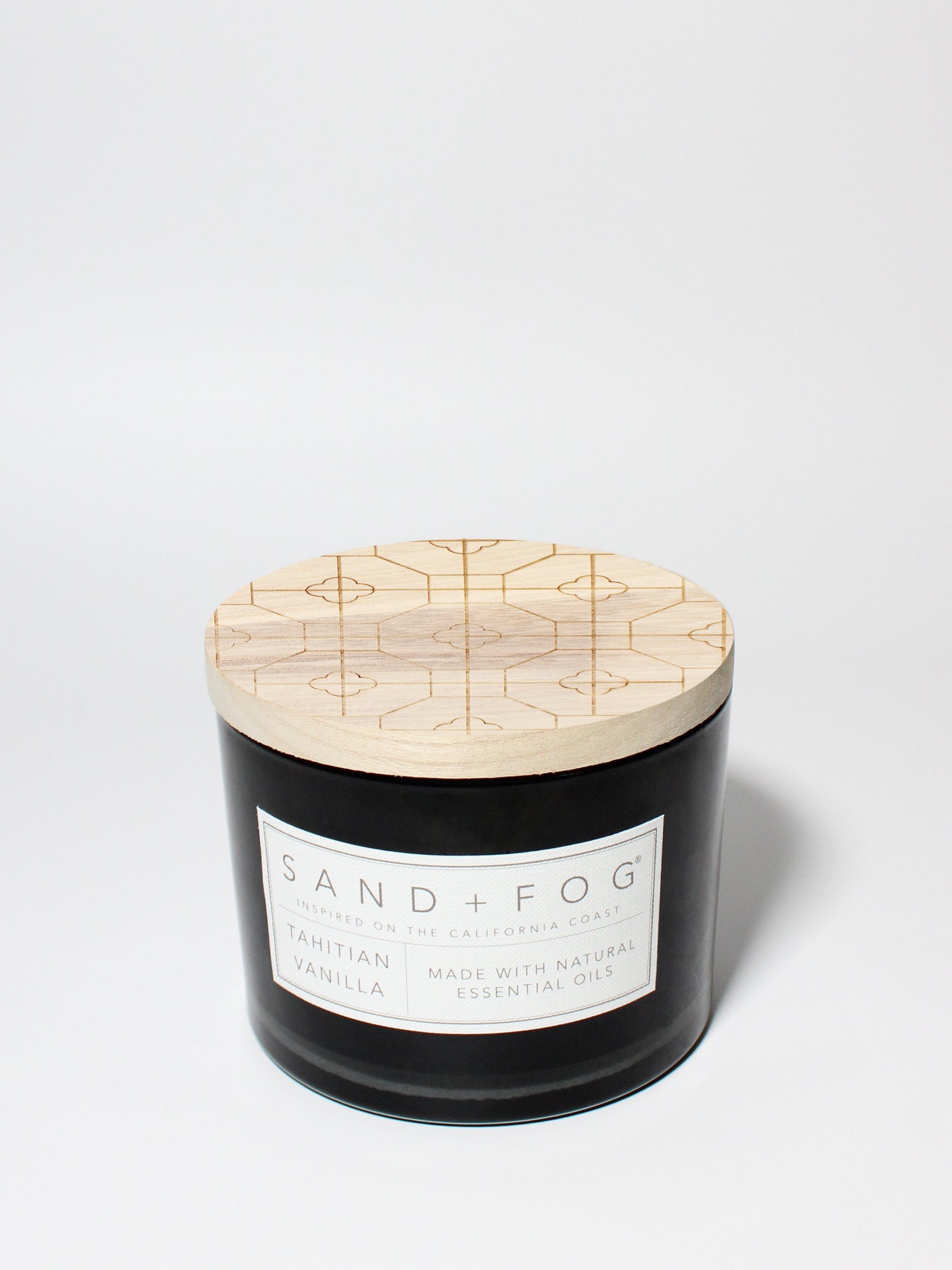 Sand Fog Tahitian Vanilla 11.8 oz Foaming Hand Soap - Image 3