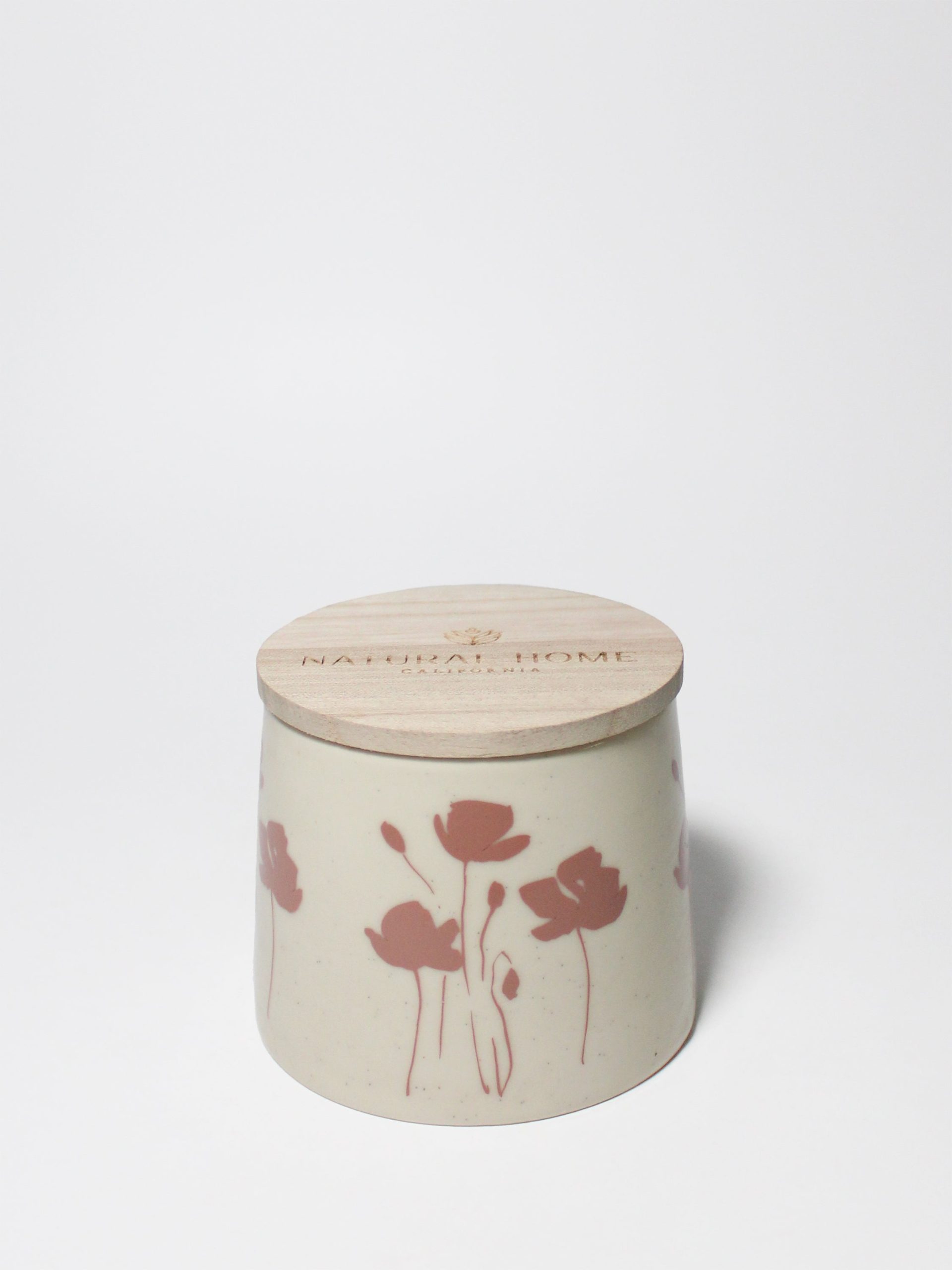 Sand Fog Gardenia Natural Home 7 oz scented candle
